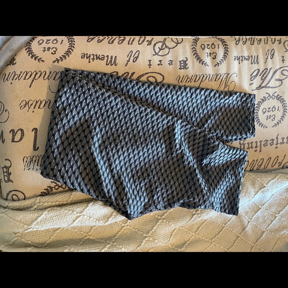 Brazilian buttlift leggings.